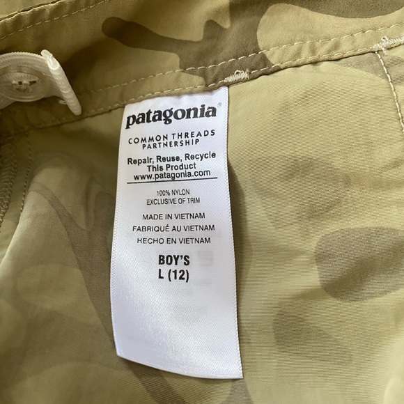 NWT. Patagonia Boy’s L(12) Cargo shorts - Picture 4 of 12